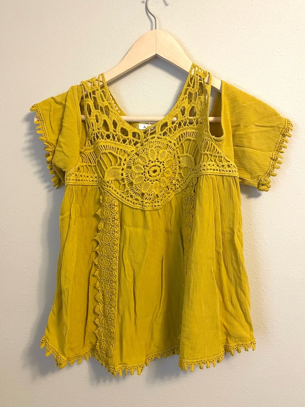 🌼 Skylar & Jade | Crochet Cold Shoulder Tank Top | Mustard Boho Blouse | Size S